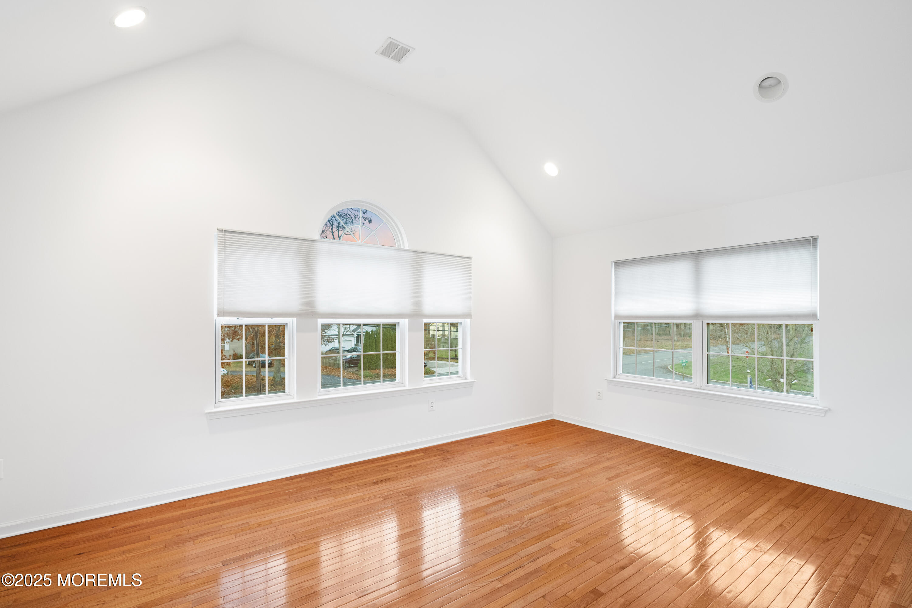 4 Belaire Drive Jackson NJ 08527