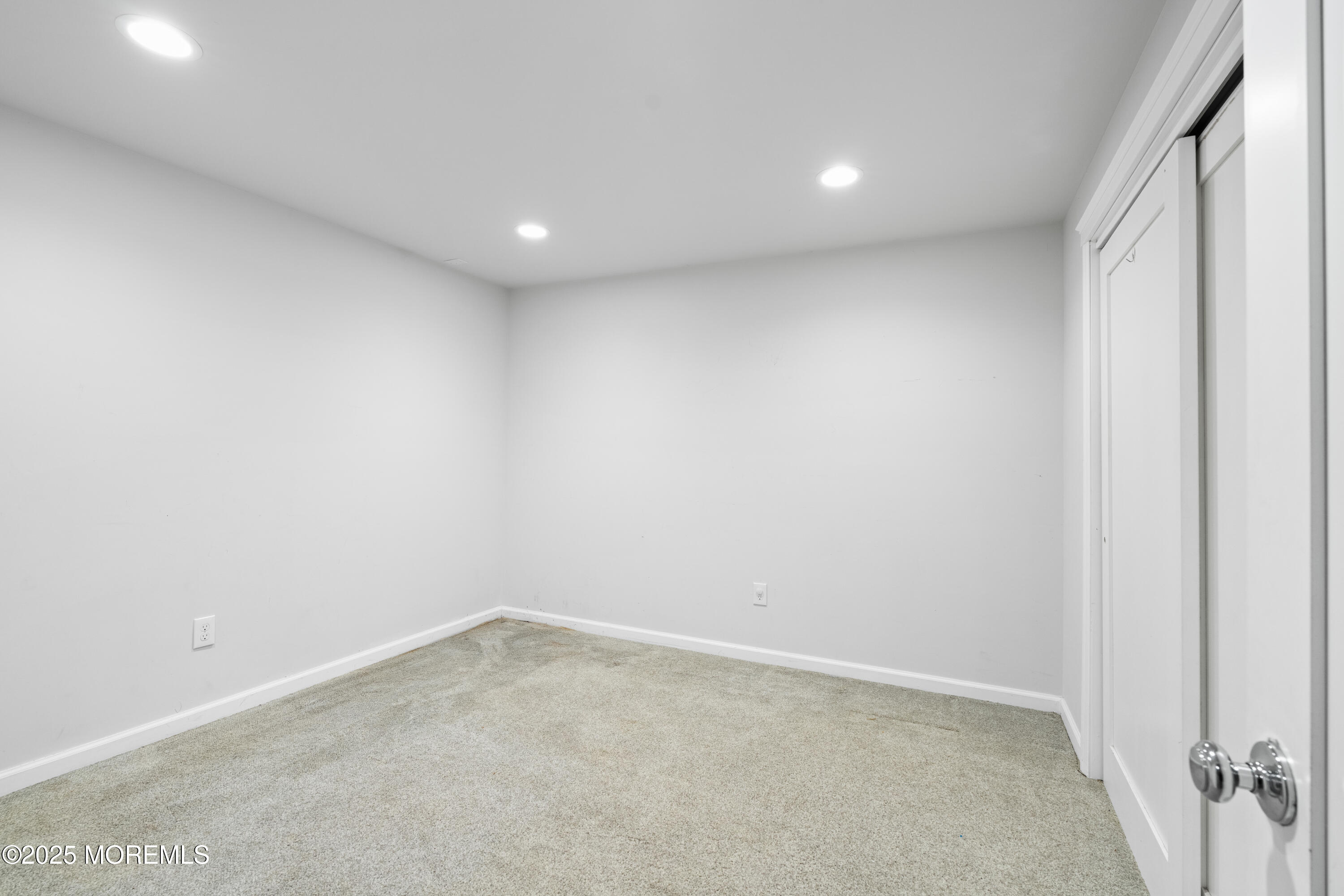 4 Belaire Drive Jackson NJ 08527