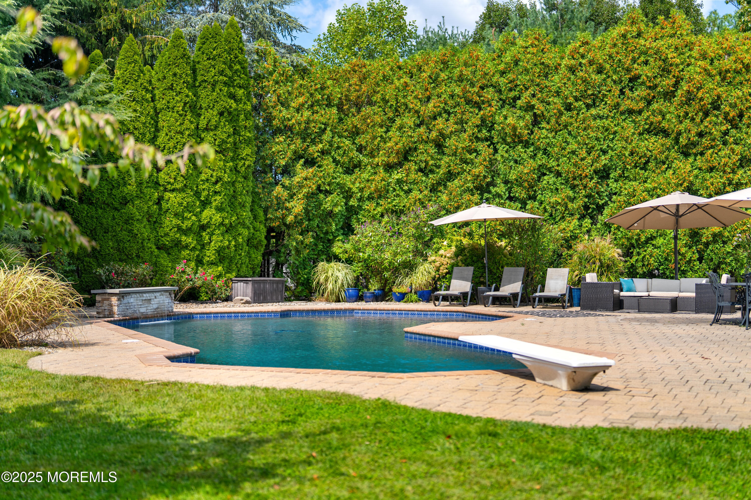 4 Belaire Drive Jackson NJ 08527