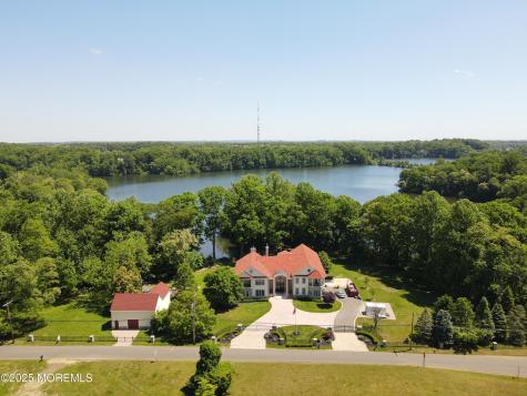 100 Richdale Road Colts Neck NJ 07722