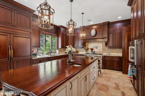 100 Richdale Road Colts Neck NJ 07722