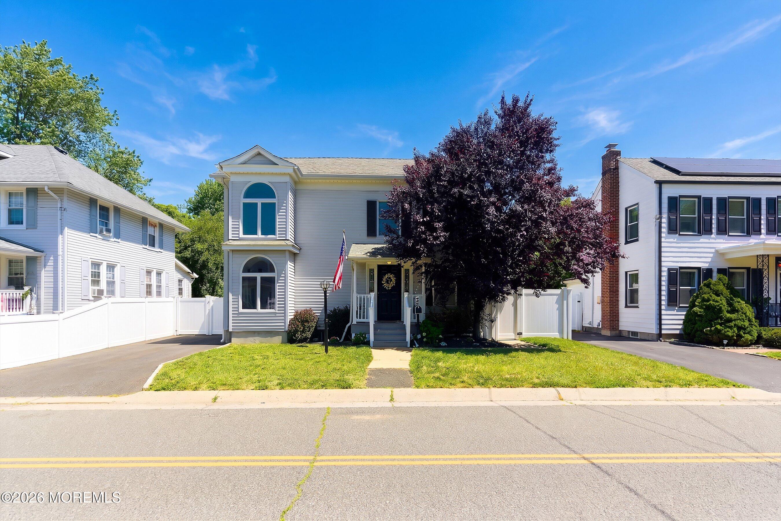 45 Compton Street Belford NJ 07718