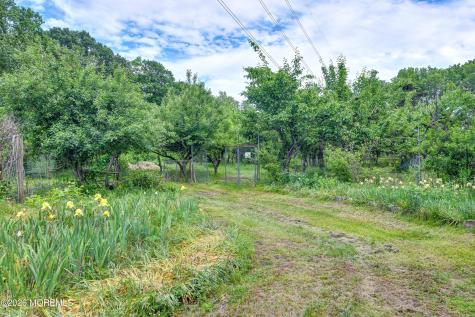 362 Etra Perrineville Road East Windsor NJ 08520