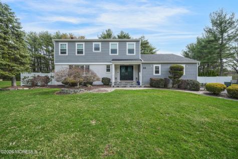 22 Alison Court Marlboro NJ 07746