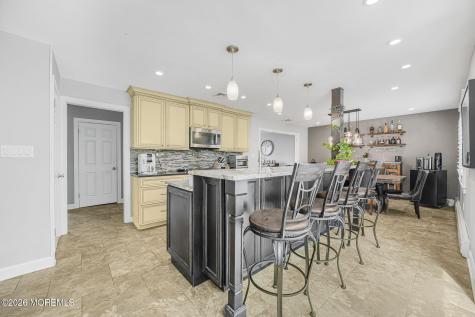 22 Alison Court Marlboro NJ 07746