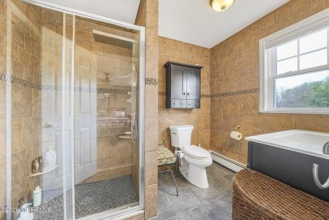 22 Alison Court Marlboro NJ 07746