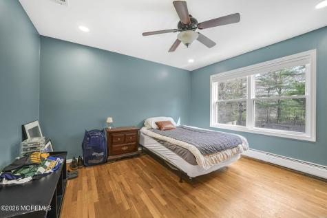 22 Alison Court Marlboro NJ 07746