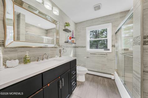 22 Alison Court Marlboro NJ 07746