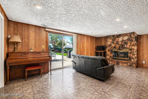 40 Stratford Drive Manalapan NJ 07726