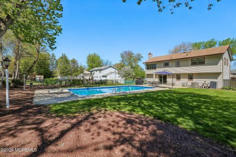 40 Stratford Drive Manalapan NJ 07726
