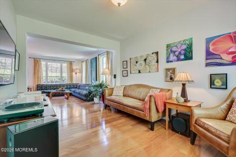 87 Queensbury Court Morganville NJ 07751