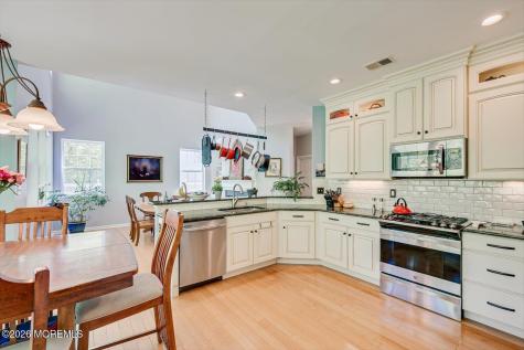 87 Queensbury Court Morganville NJ 07751