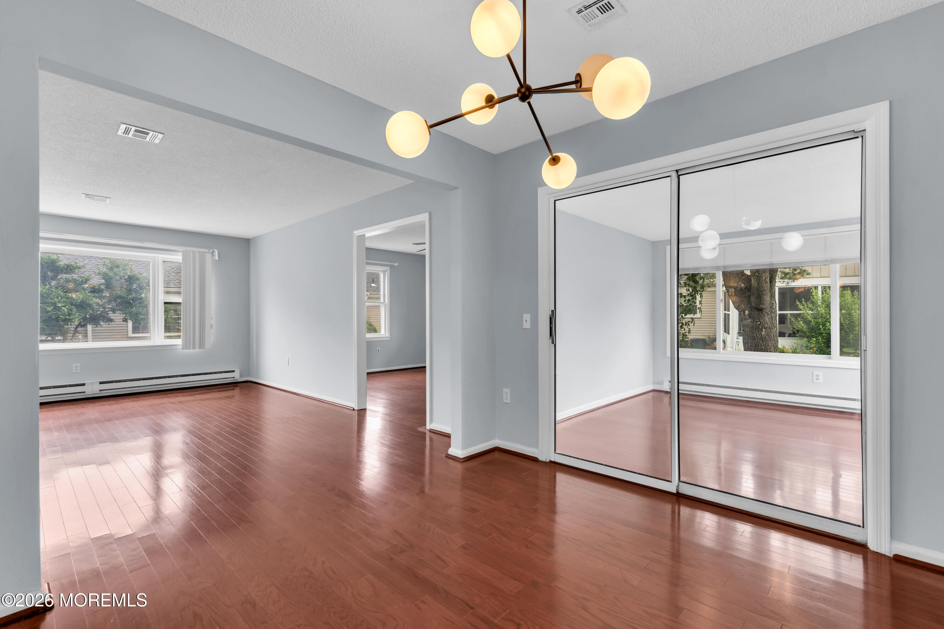 452 Roxbury Lane Monroe NJ 08831