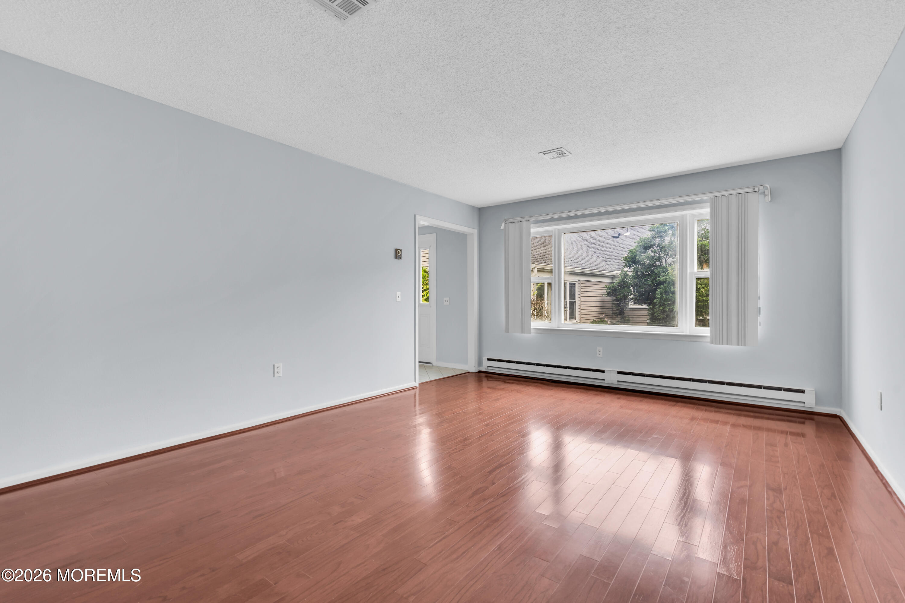 452 Roxbury Lane Monroe NJ 08831