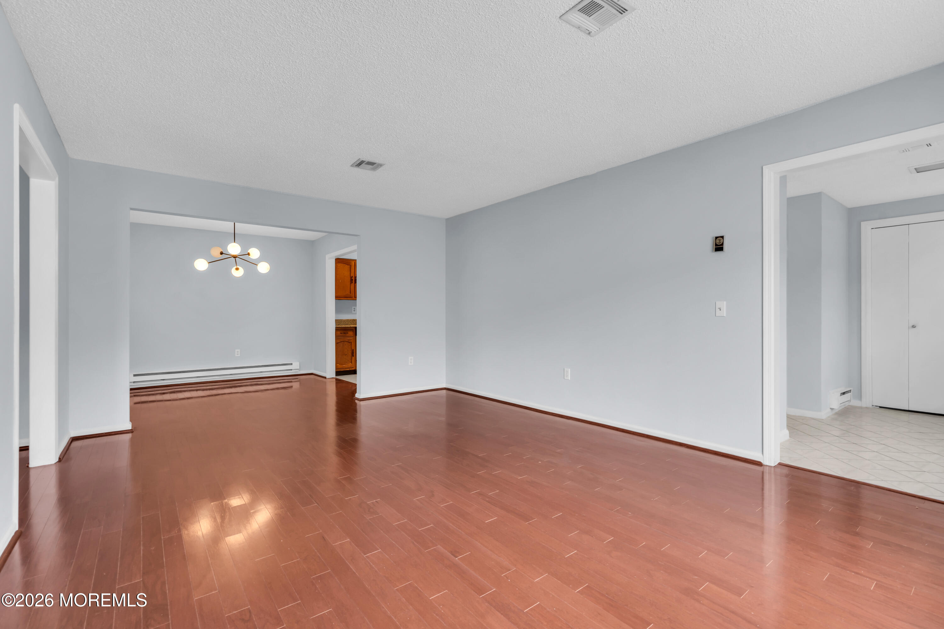 452 Roxbury Lane Monroe NJ 08831