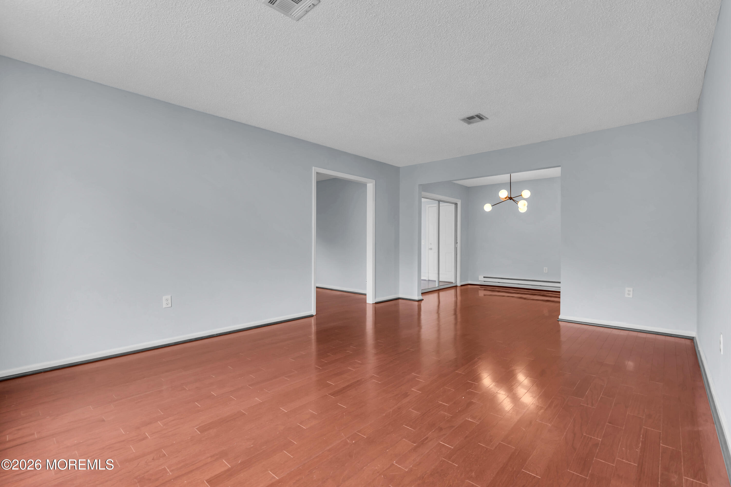 452 Roxbury Lane Monroe NJ 08831