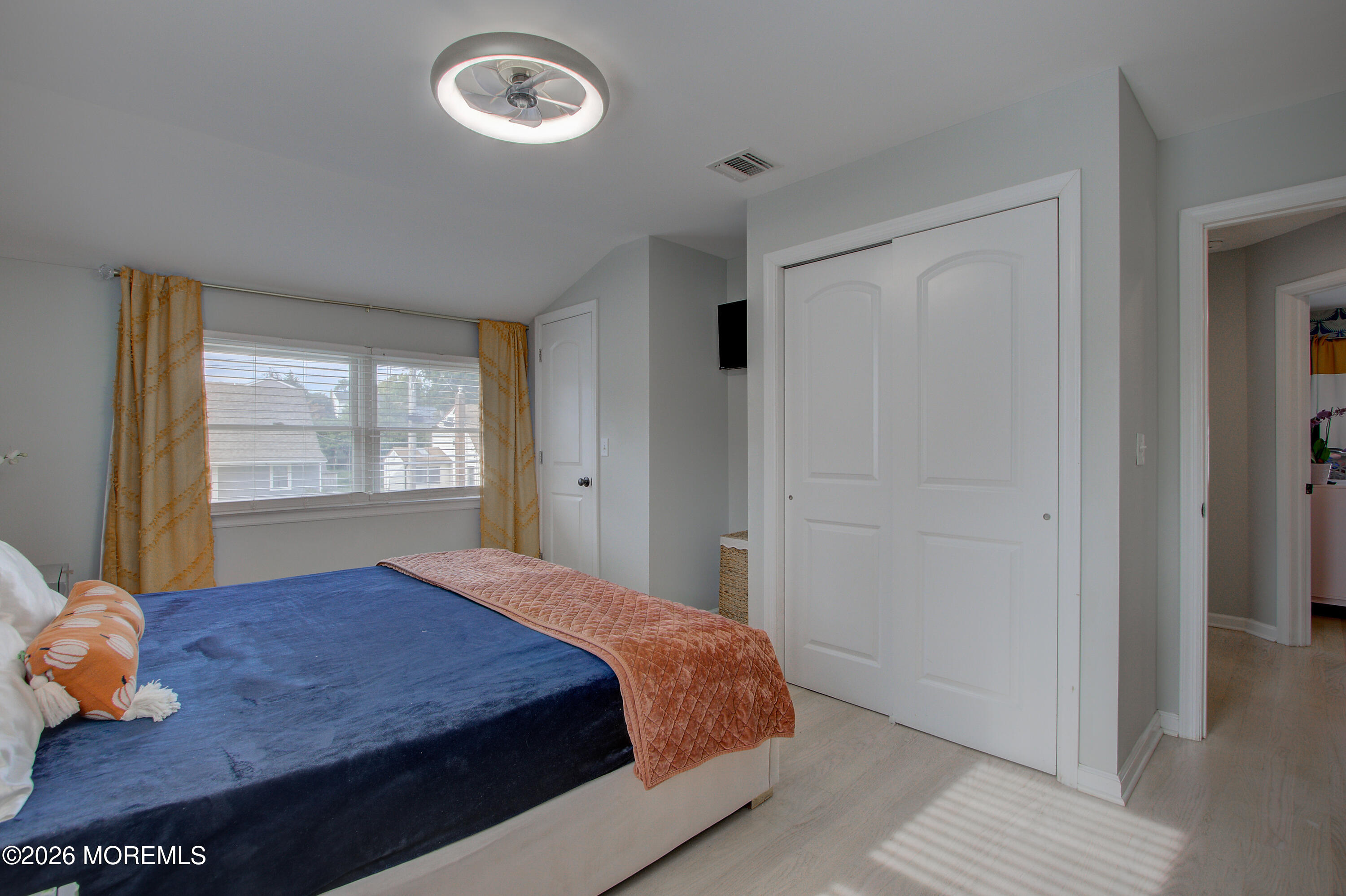 90 Hillside Street Red Bank NJ 07701