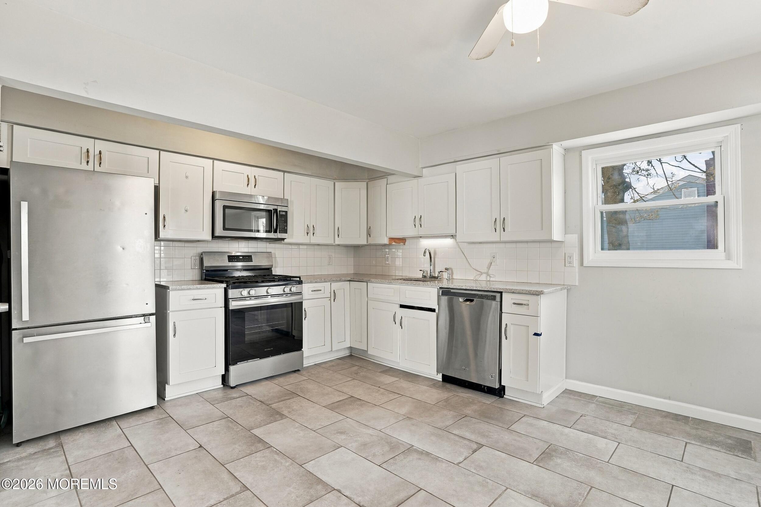 110 Beach Avenue Beachwood NJ 08722