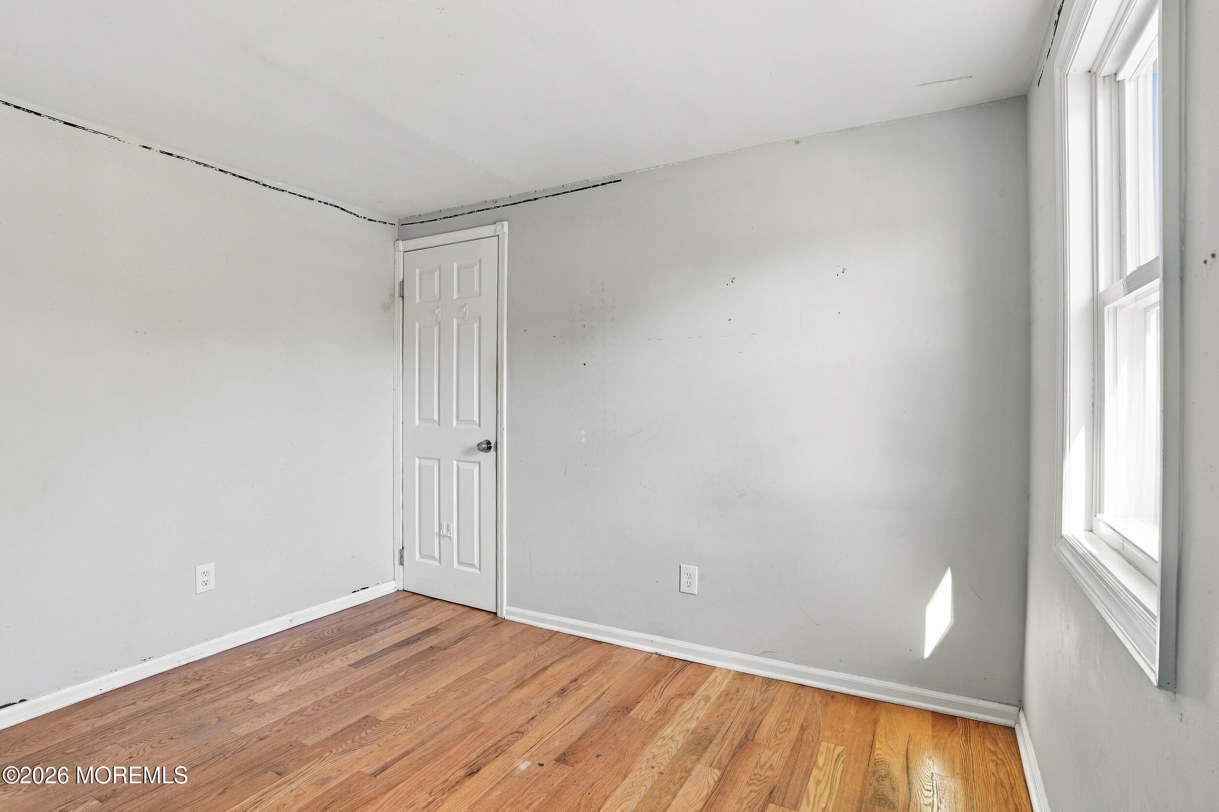 110 Beach Avenue Beachwood NJ 08722