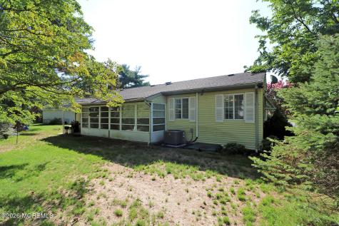 2 Brooklane Court Whiting NJ 08759