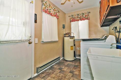 2 Brooklane Court Whiting NJ 08759