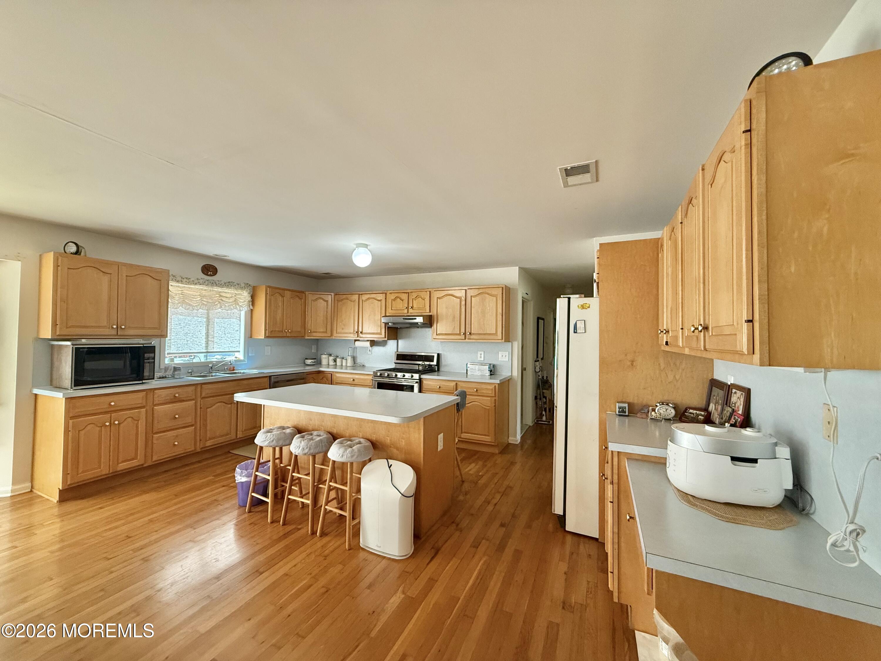 6 Seaman Road Freehold NJ 07728