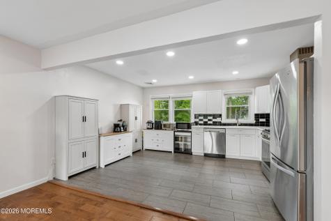 59 Oregon Avenue North Middletown NJ 07748