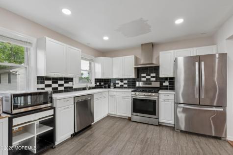 59 Oregon Avenue North Middletown NJ 07748
