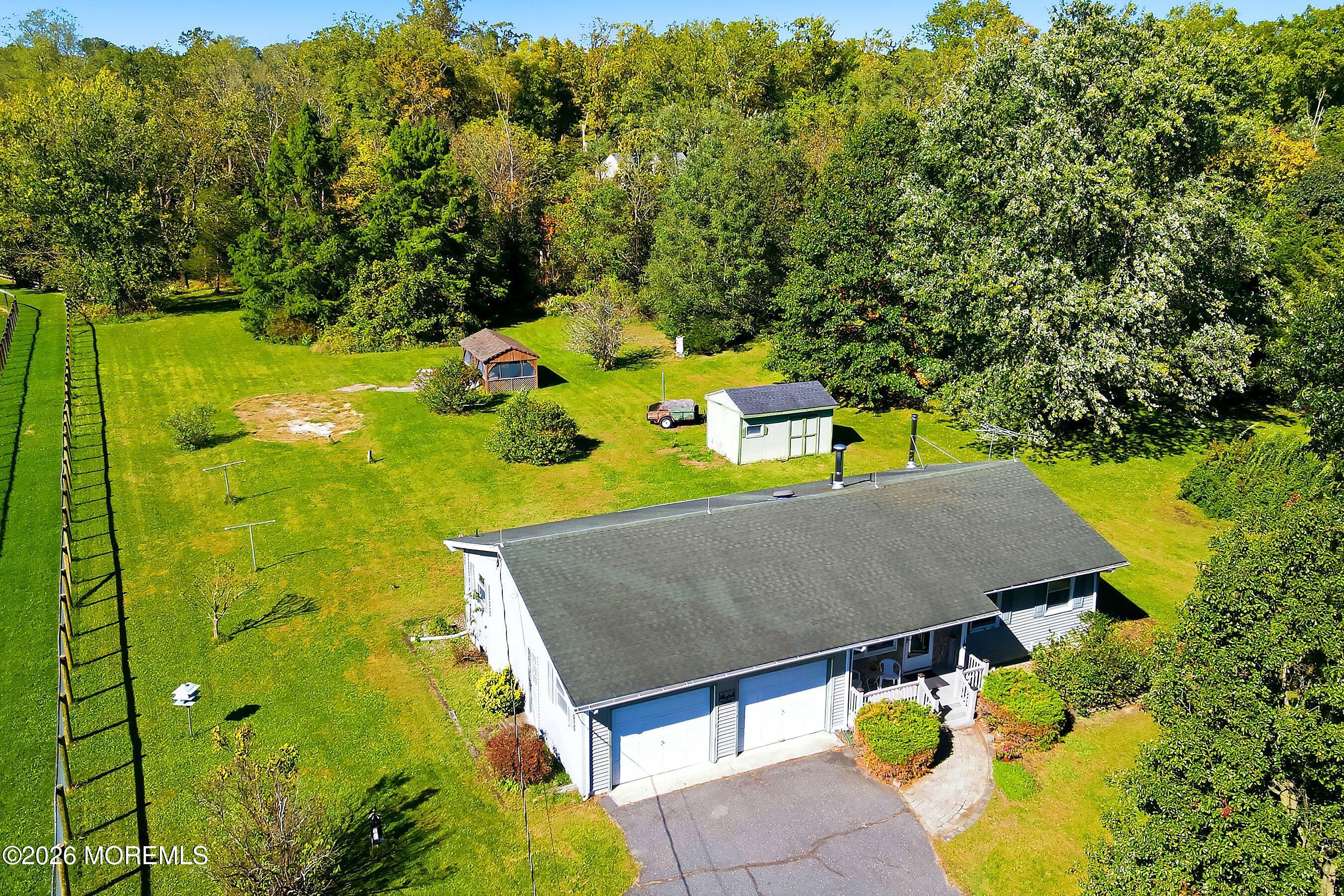 Cream Ridge NJ, 32 Arneytown Hornerstown Road