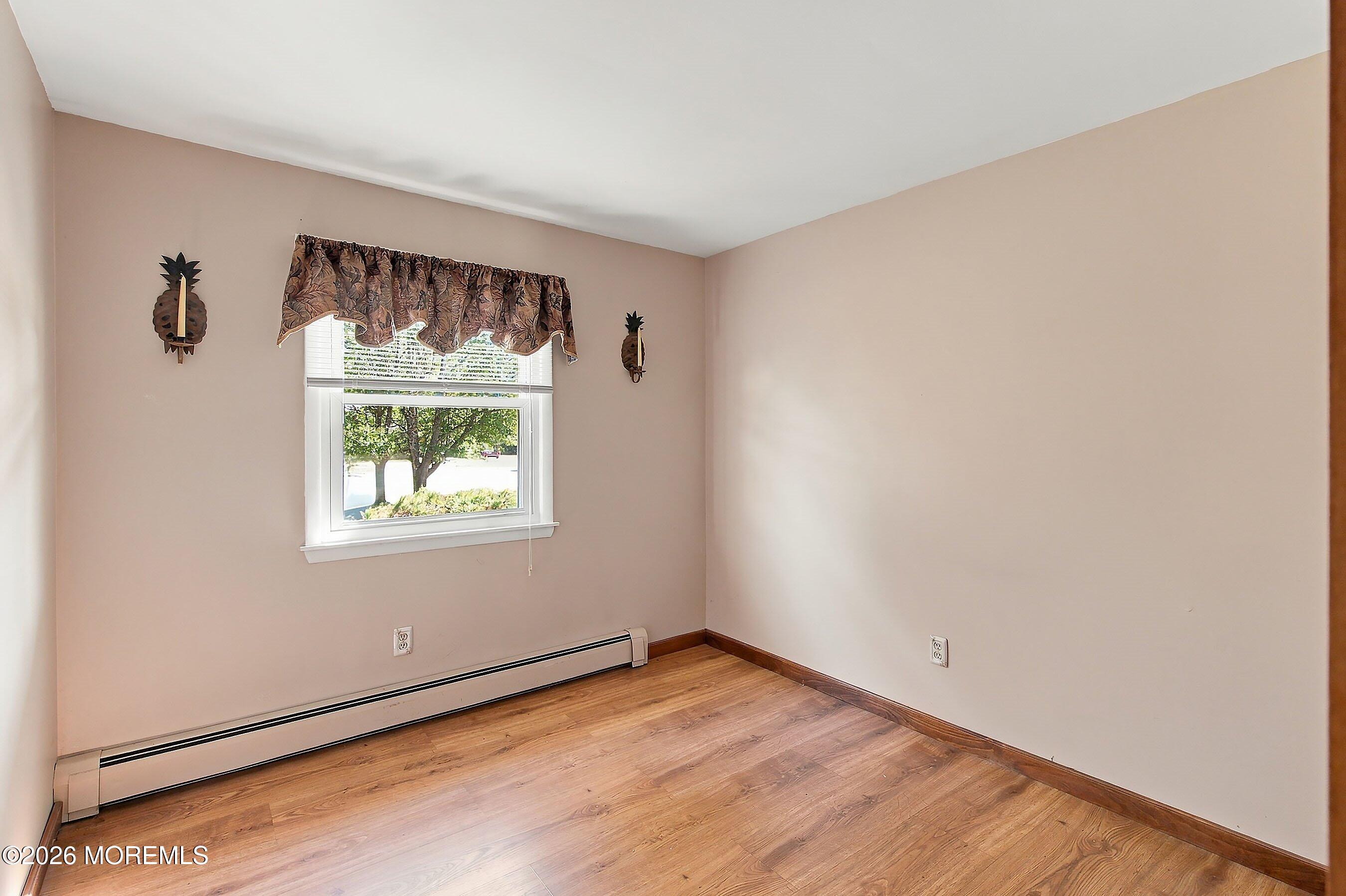 32 Arneytown Hornerstown Road Cream Ridge NJ 08514