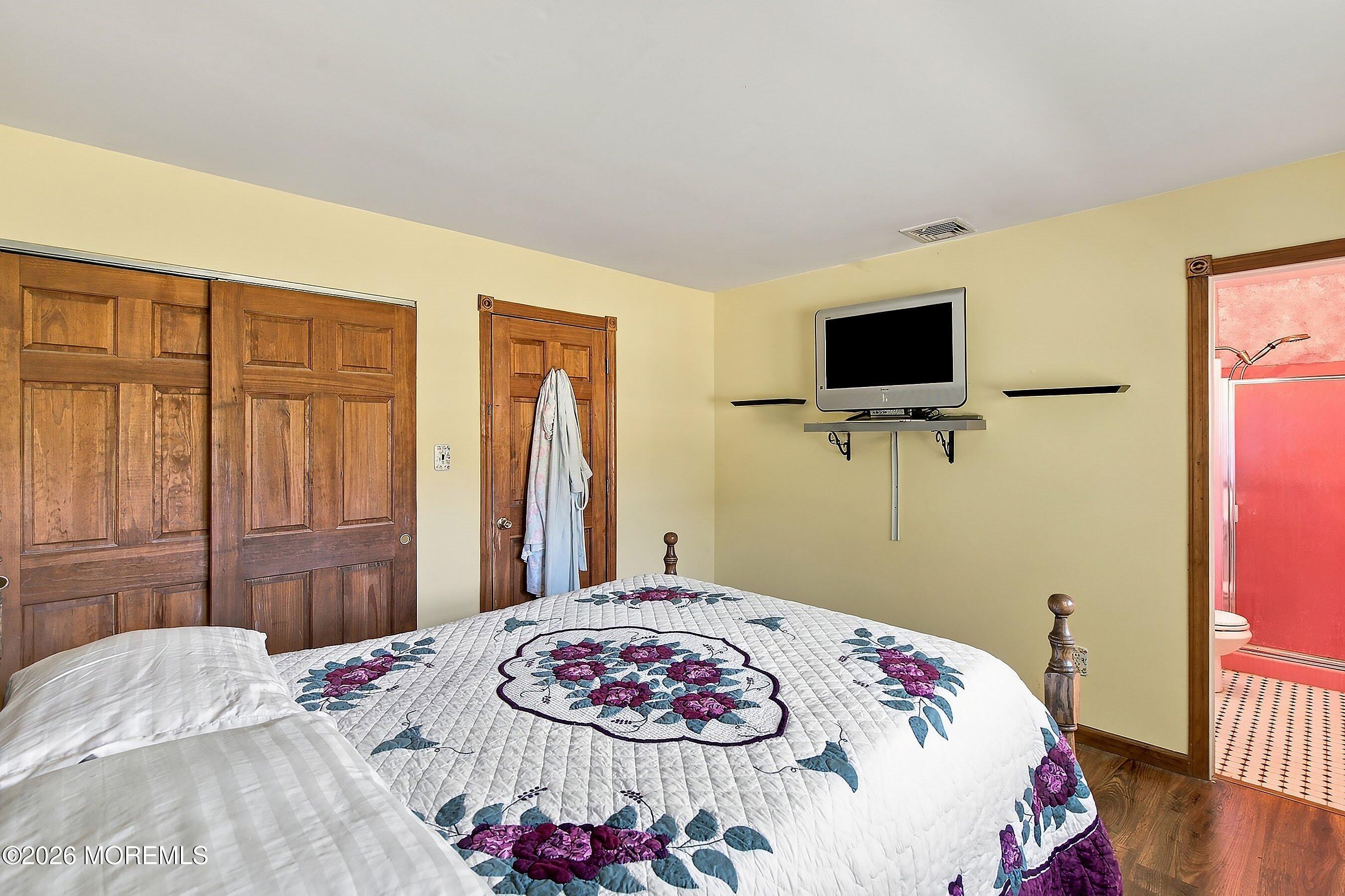 32 Arneytown Hornerstown Road Cream Ridge NJ 08514