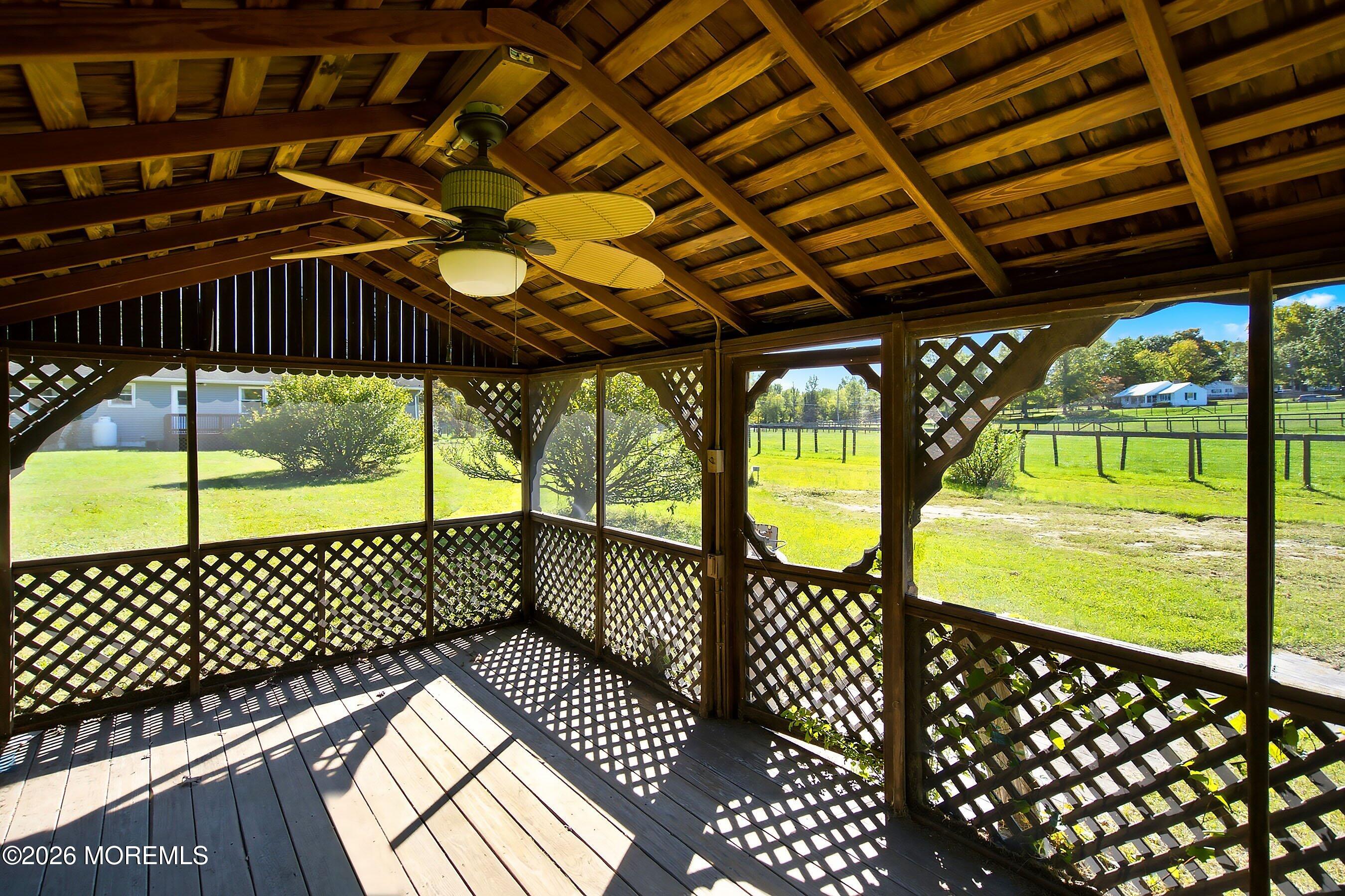 32 Arneytown Hornerstown Road Cream Ridge NJ 08514