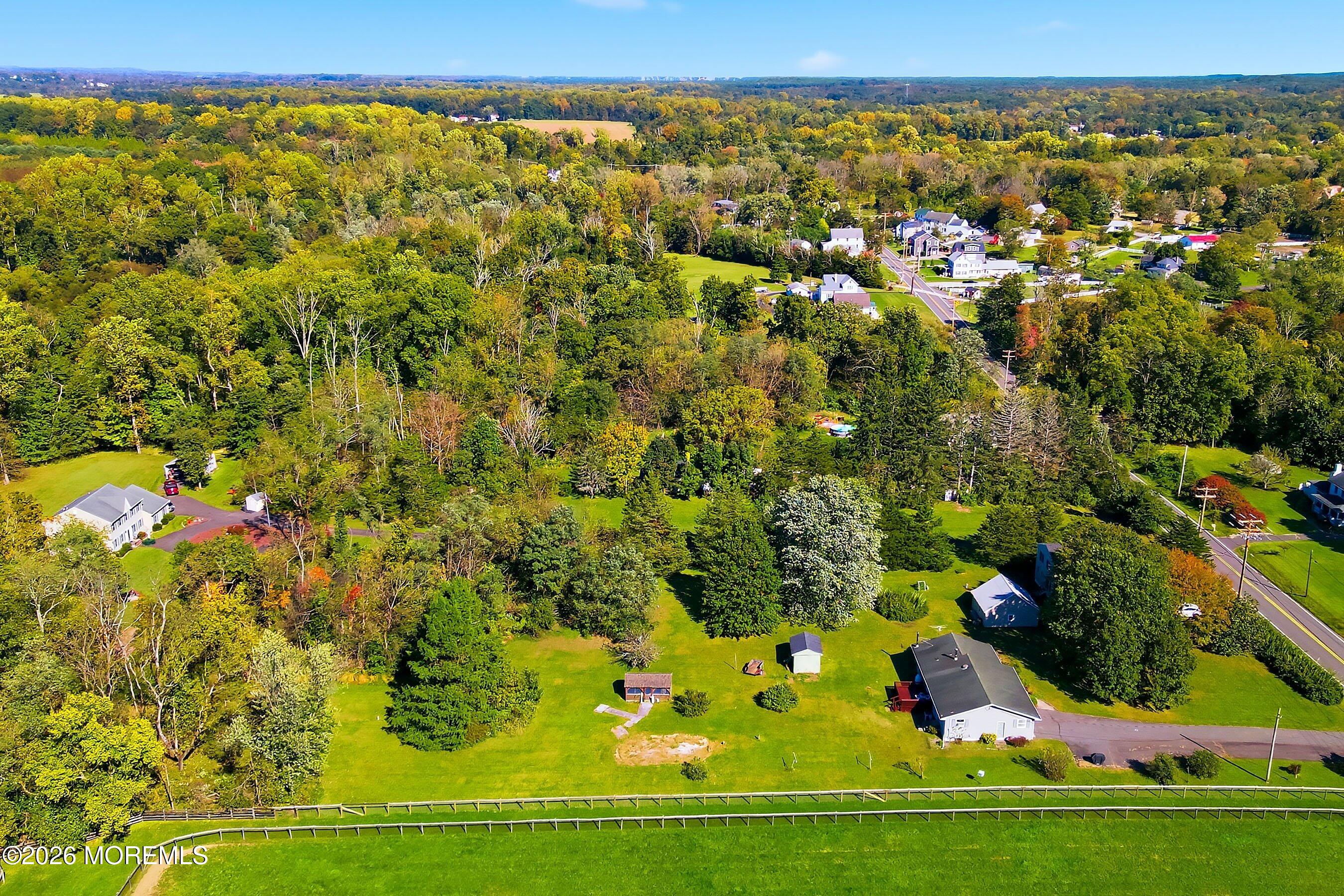 32 Arneytown Hornerstown Road Cream Ridge NJ 08514