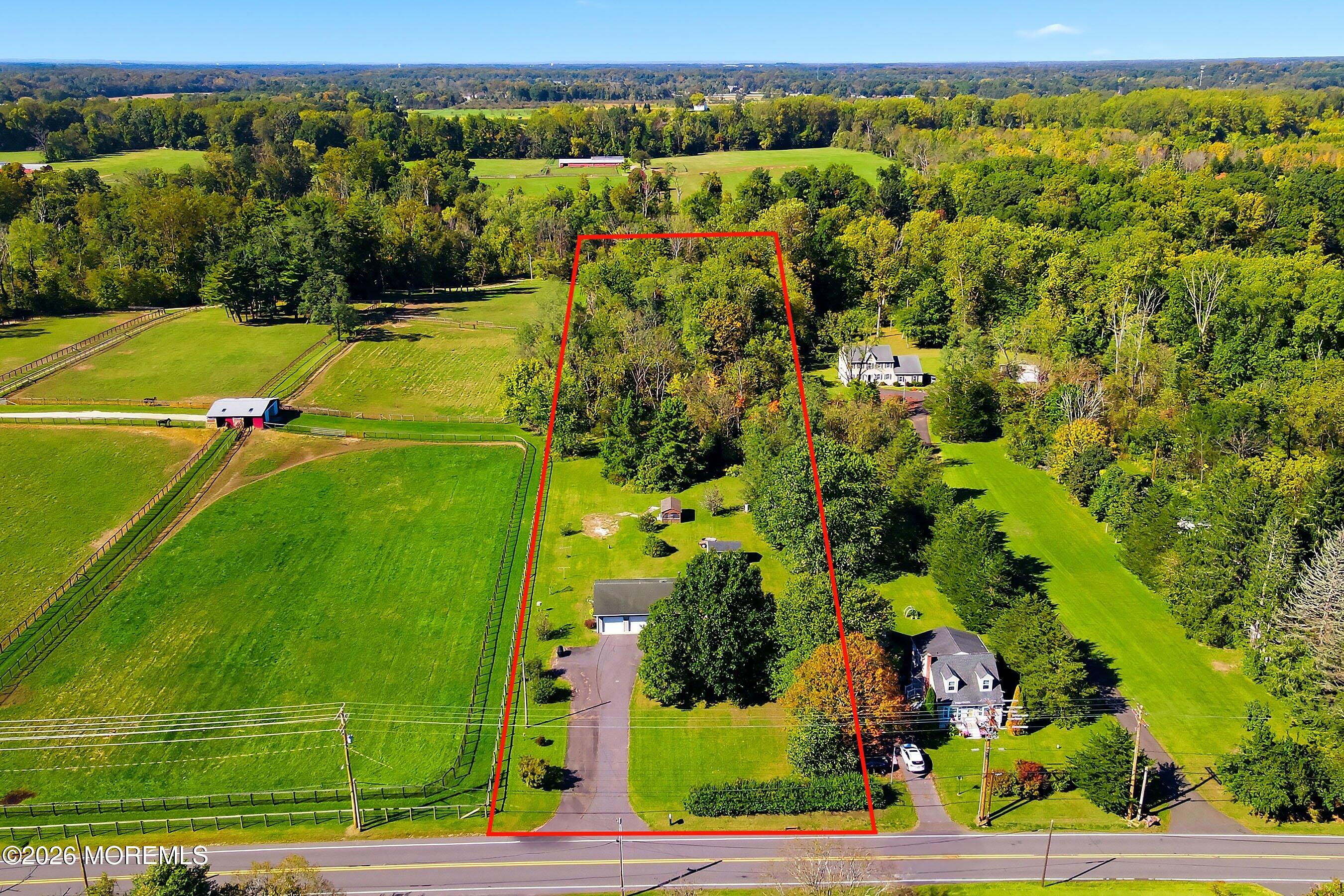 32 Arneytown Hornerstown Road Cream Ridge NJ 08514