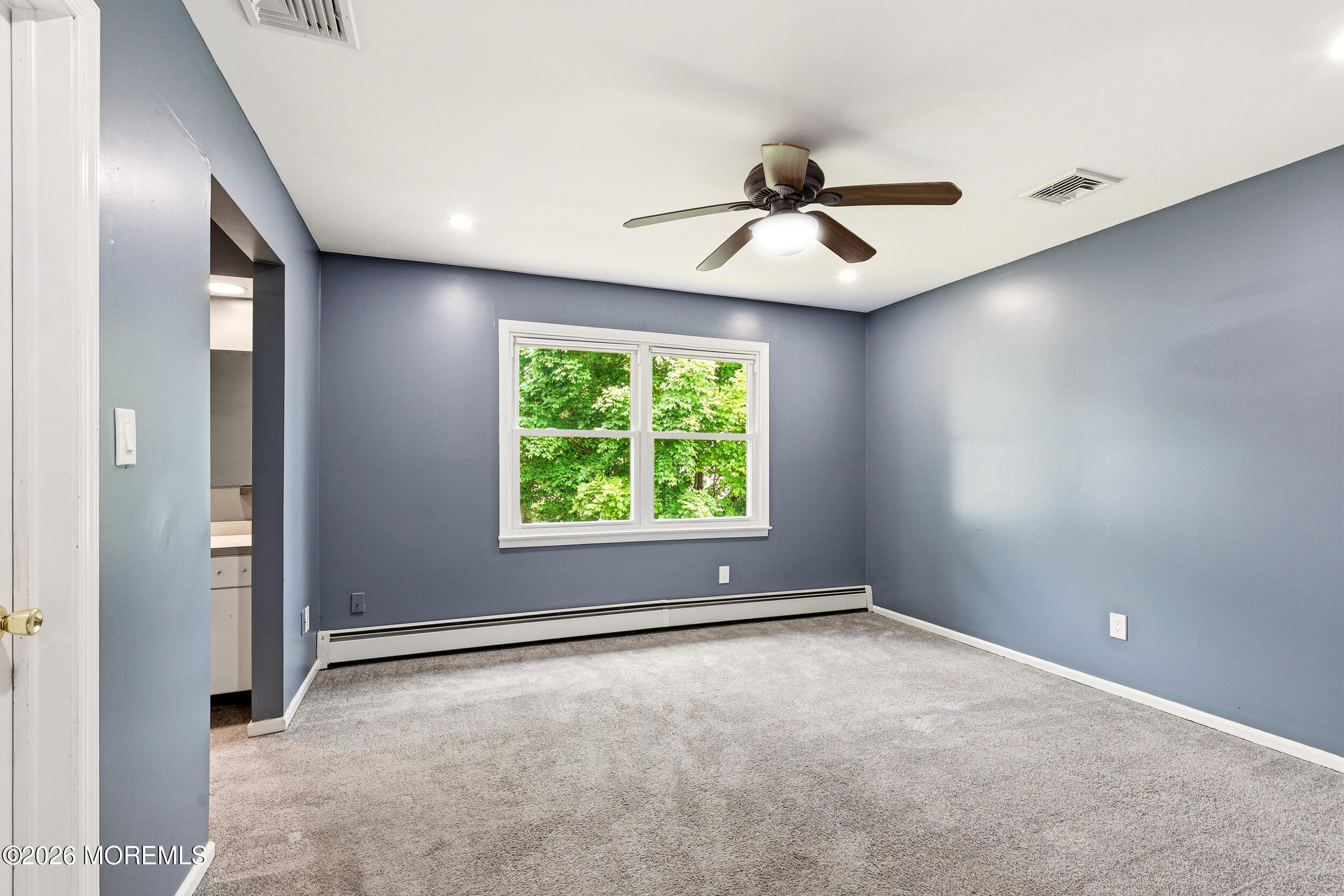 829 Mizzen Avenue Beachwood NJ 08722