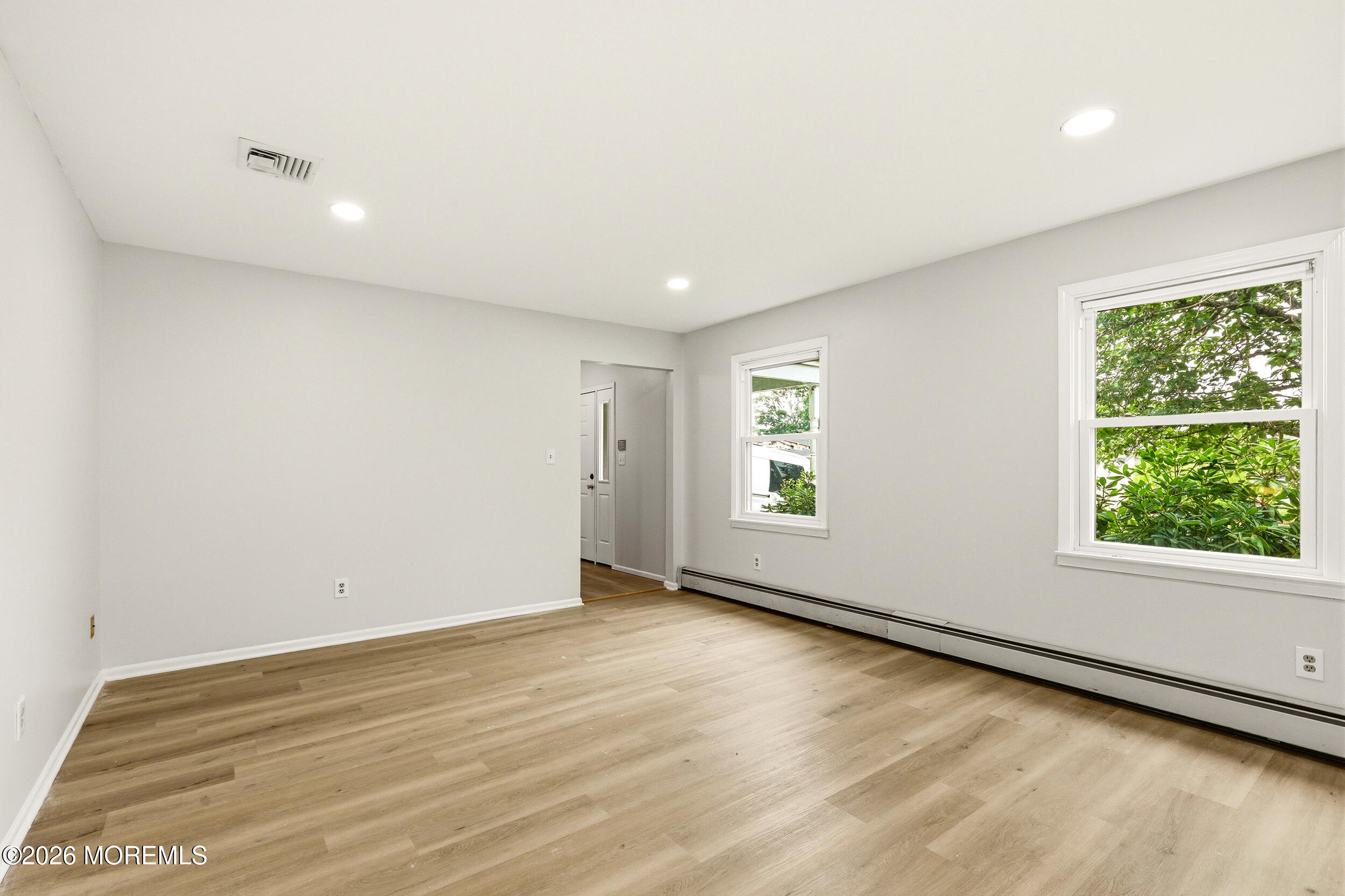 829 Mizzen Avenue Beachwood NJ 08722