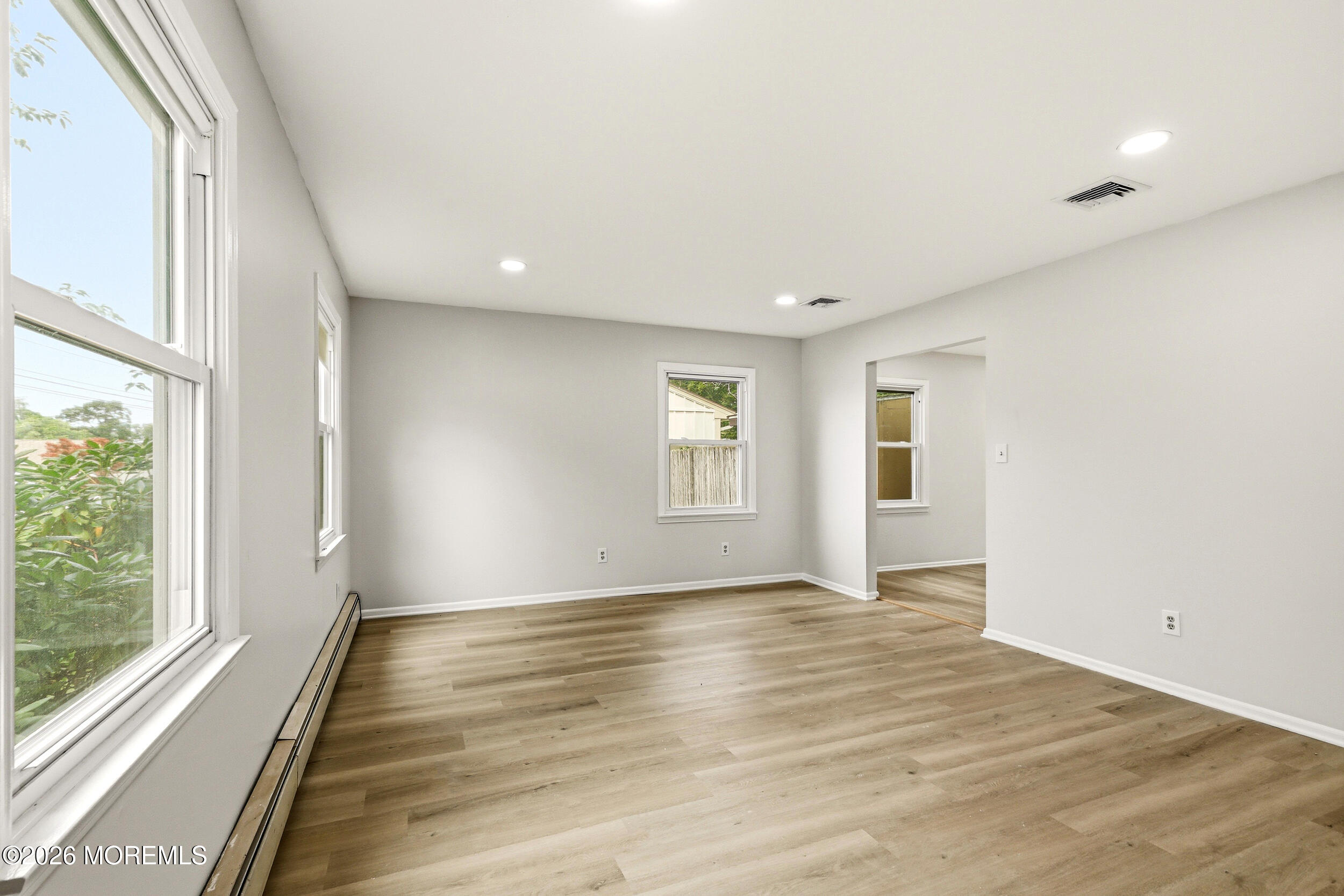 829 Mizzen Avenue Beachwood NJ 08722