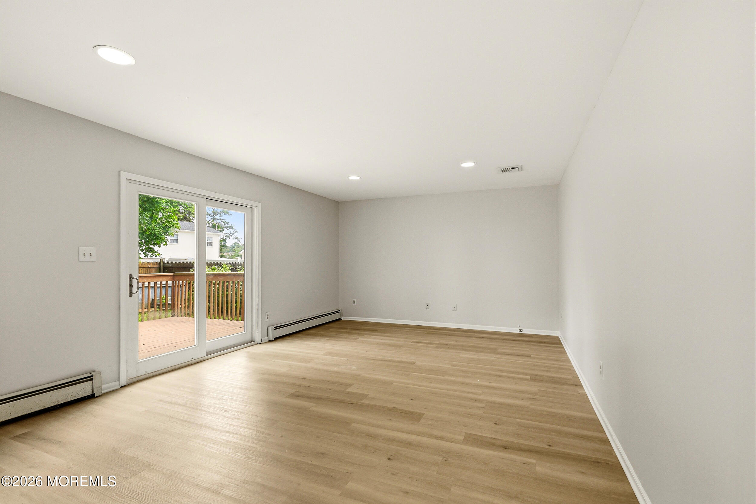 829 Mizzen Avenue Beachwood NJ 08722