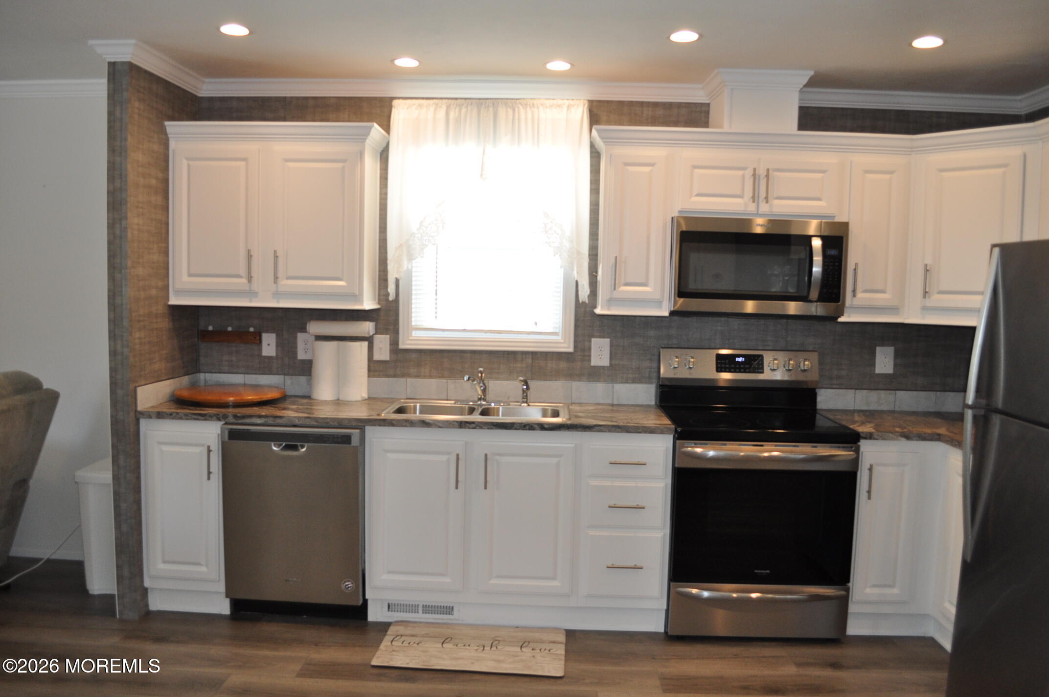7 Fox Street Whiting NJ 08759