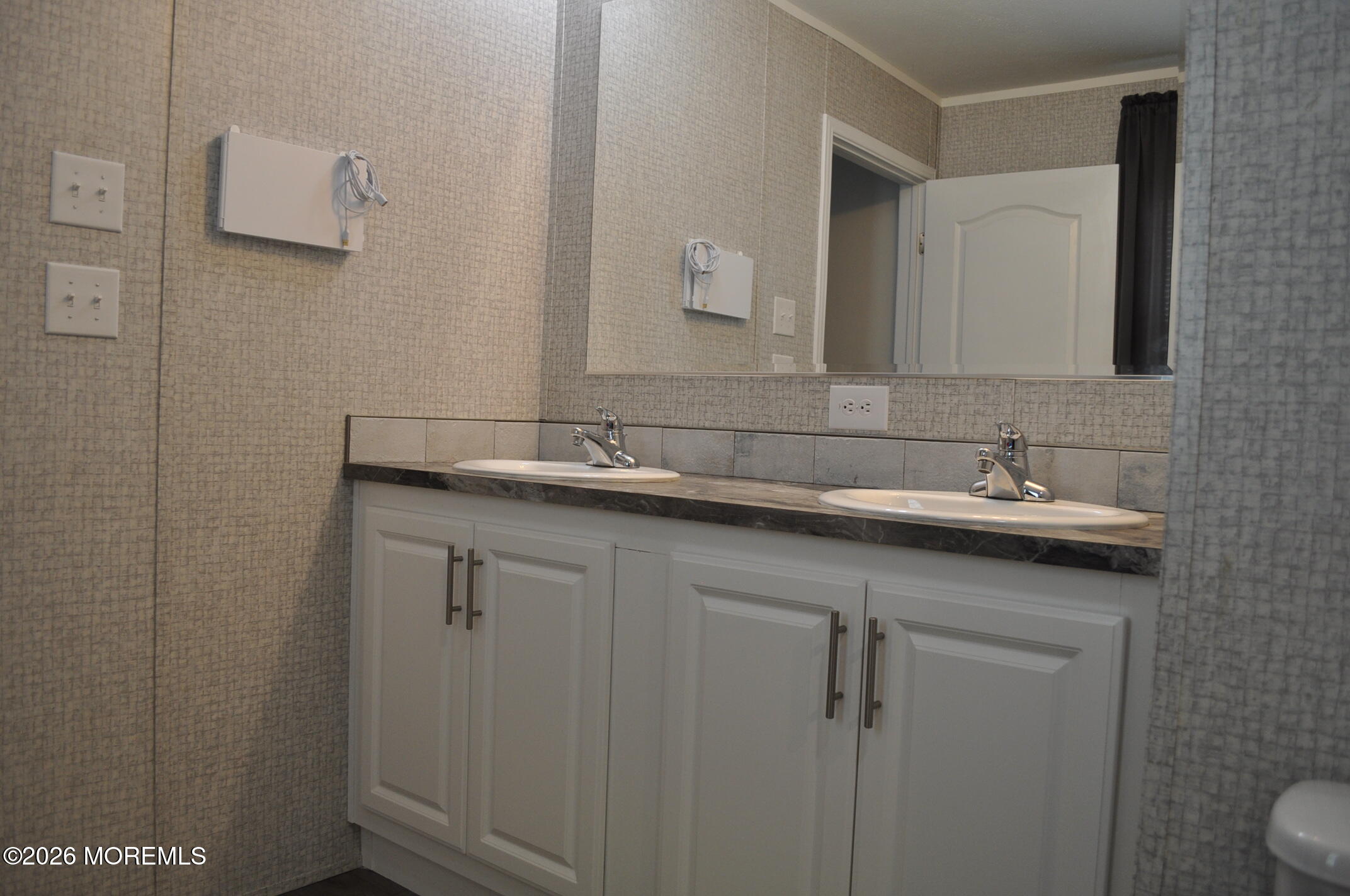 7 Fox Street Whiting NJ 08759