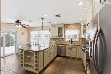 78 Castle Harbor Drive Toms River NJ 08757
