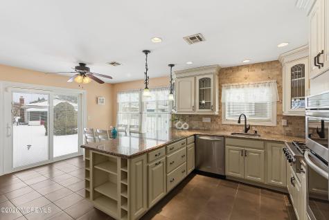 78 Castle Harbor Drive Toms River NJ 08757
