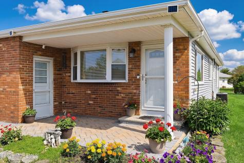 78 Castle Harbor Drive Toms River NJ 08757