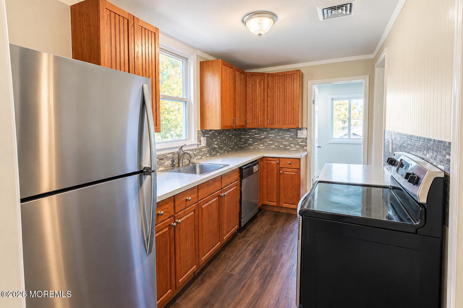 693 Cook Avenue Laurence Harbor NJ 08879