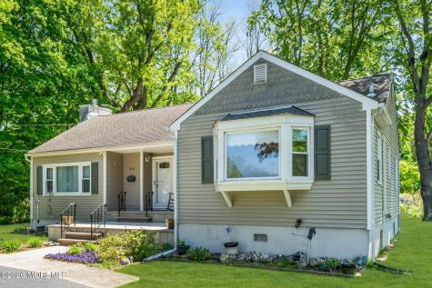 323 Florence Road Middletown NJ 07748