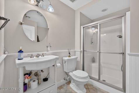 5 Grant Court Tinton Falls NJ 07724