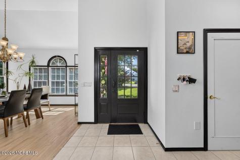 5 Grant Court Tinton Falls NJ 07724