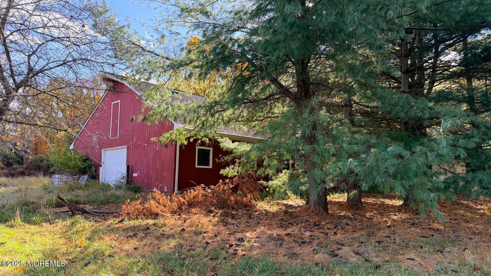 19-23 Roberts Road Millstone NJ 08535