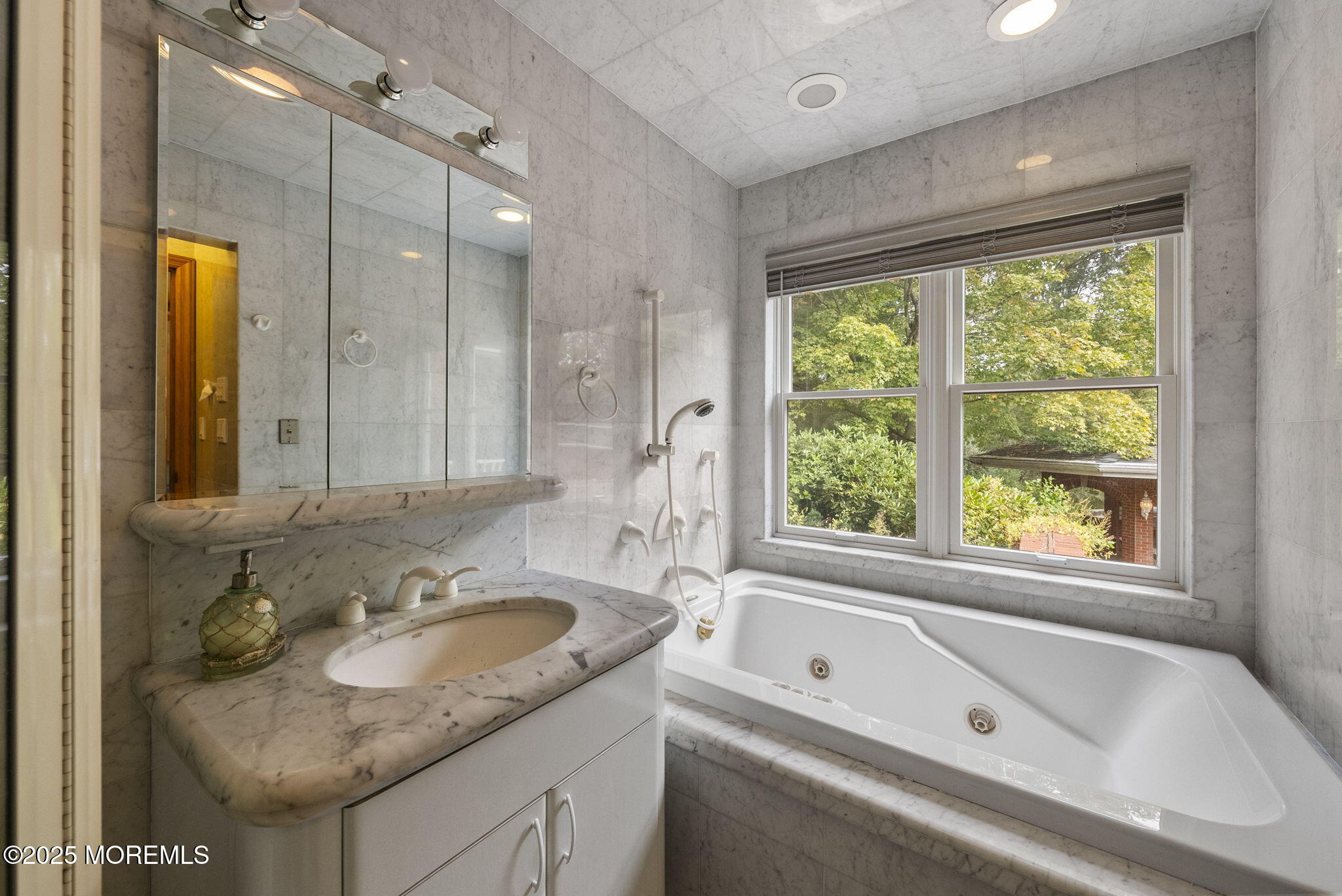 19-23 Roberts Road Millstone NJ 08535