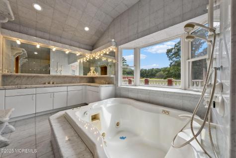 19-23 Roberts Road Millstone NJ 08535